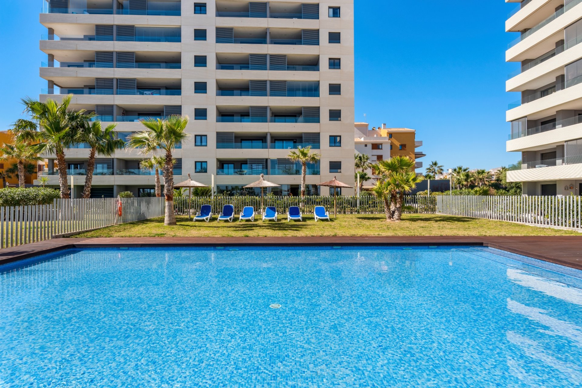 Rynek Wtórny - Apartament -
Orihuela Costa - Punta Prima