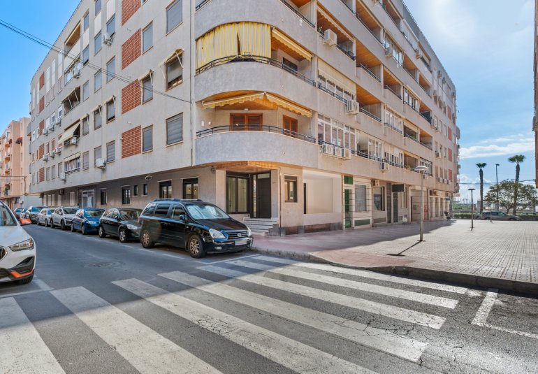 Rynek Wtórny - Apartament -
Torrevieja - Playa del Acequión