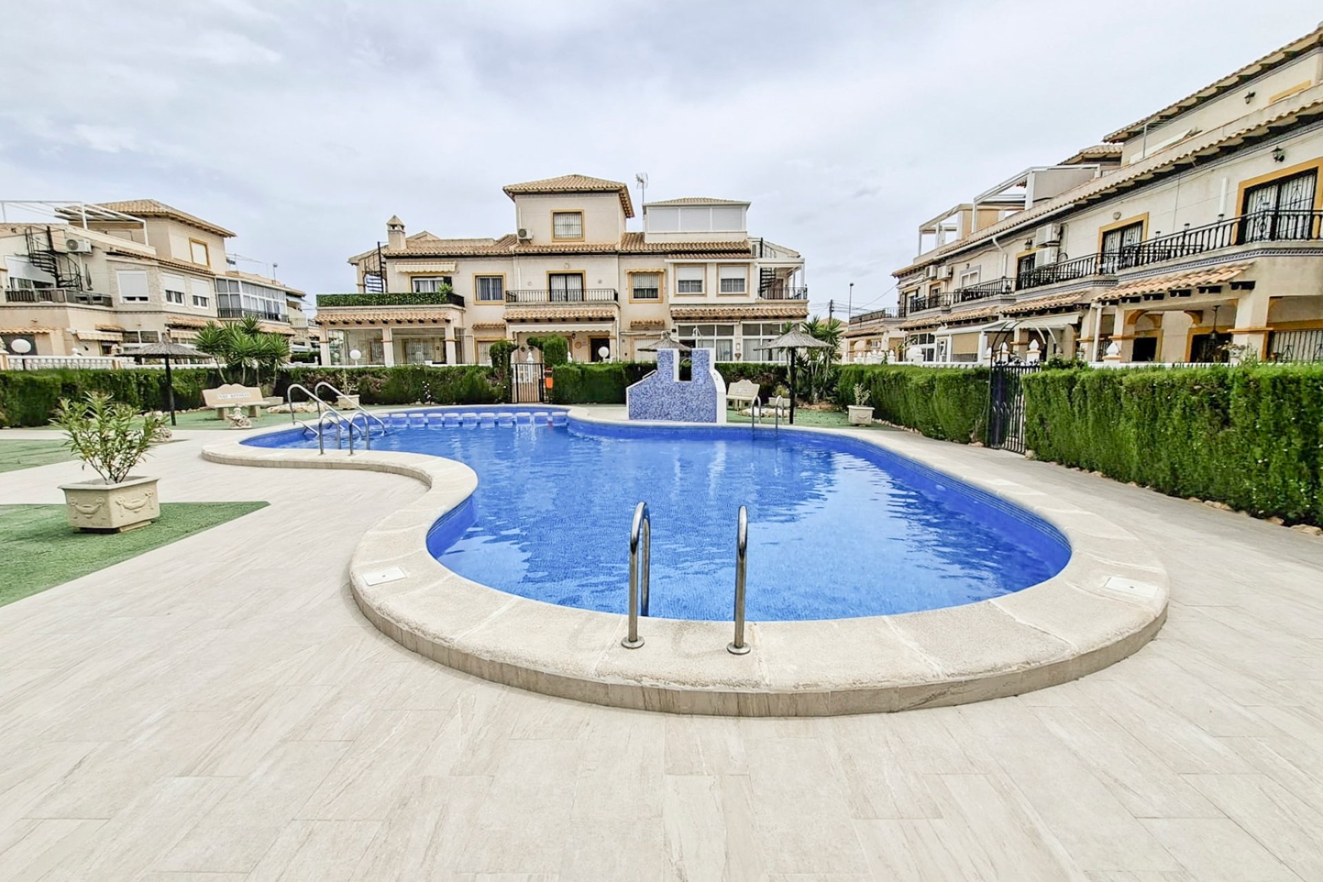Rynek Wtórny - Bungalow -
Orihuela Costa