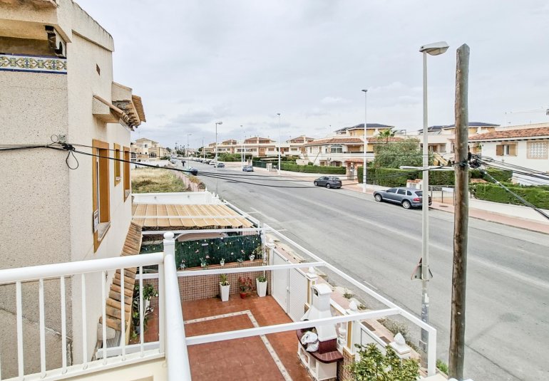 Rynek Wtórny - Bungalow -
Orihuela Costa