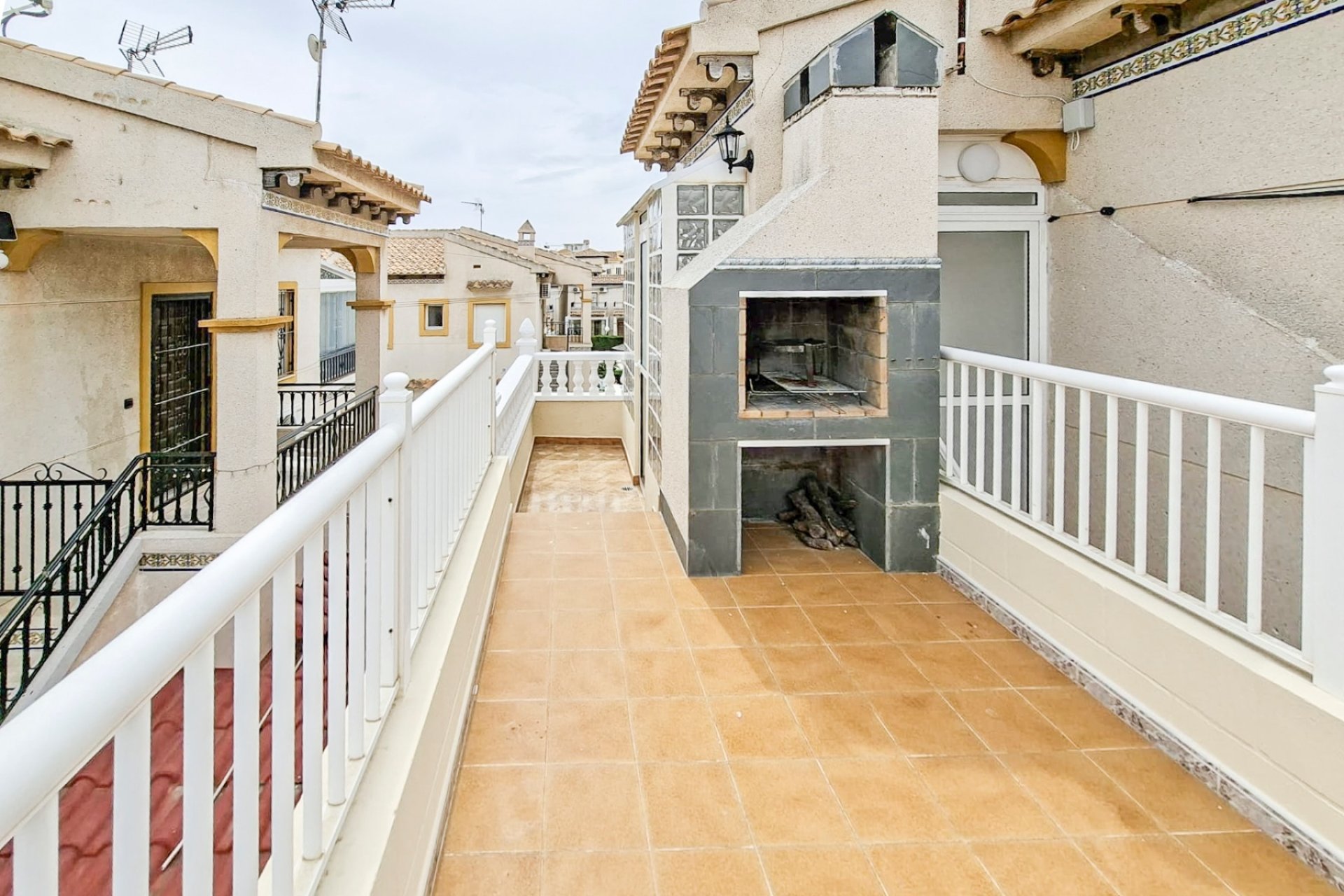 Rynek Wtórny - Bungalow -
Orihuela Costa