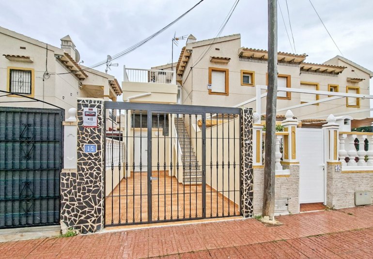 Rynek Wtórny - Bungalow -
Orihuela Costa
