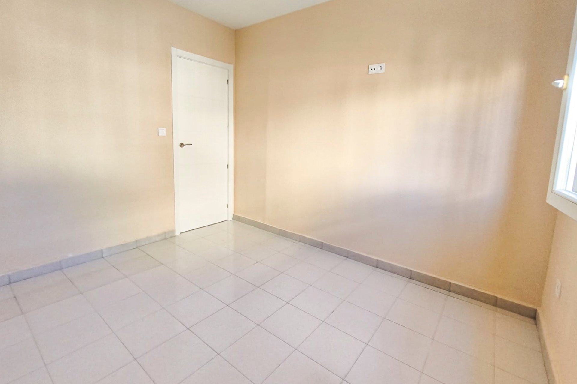 Rynek Wtórny - Bungalow -
Torrevieja - Lago jardin