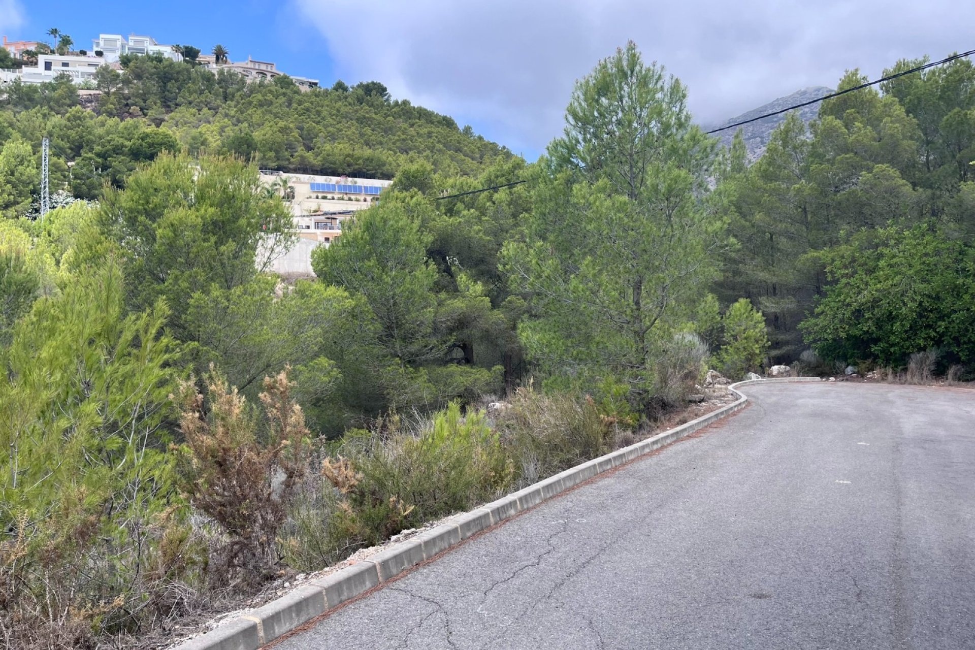 Rynek Wtórny - Działka -
Altea - Sierra de Altea