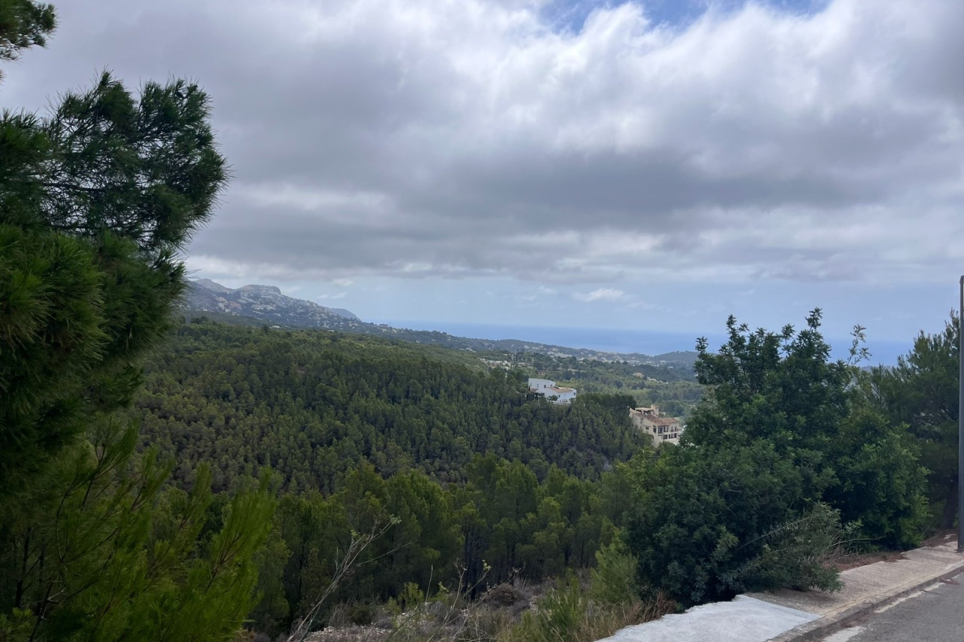 Rynek Wtórny - Działka -
Altea - Sierra de Altea