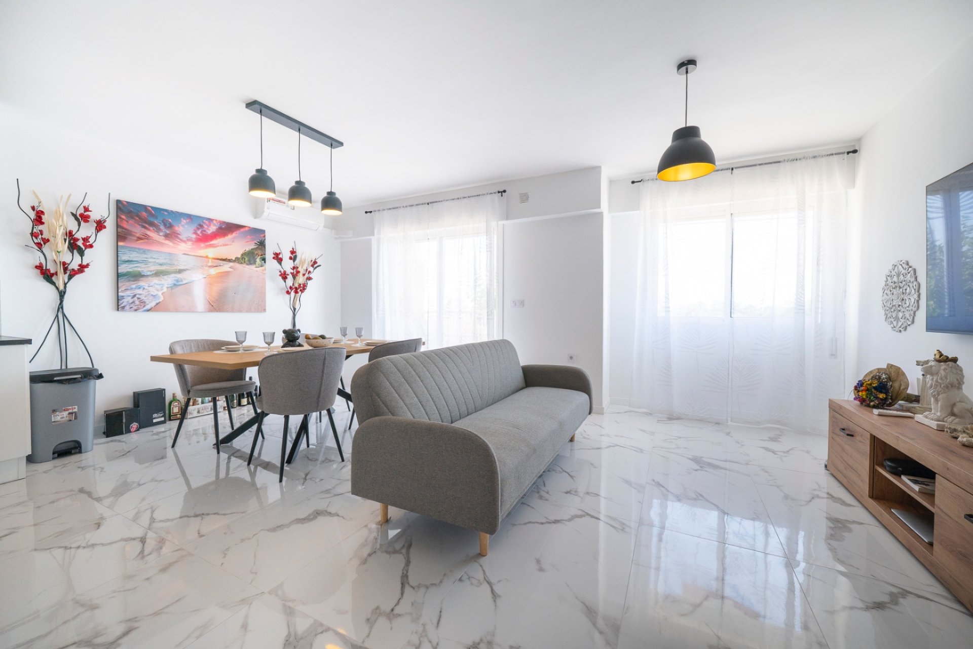 Rynek Wtórny - Flat -
Orihuela Costa - Punta Prima