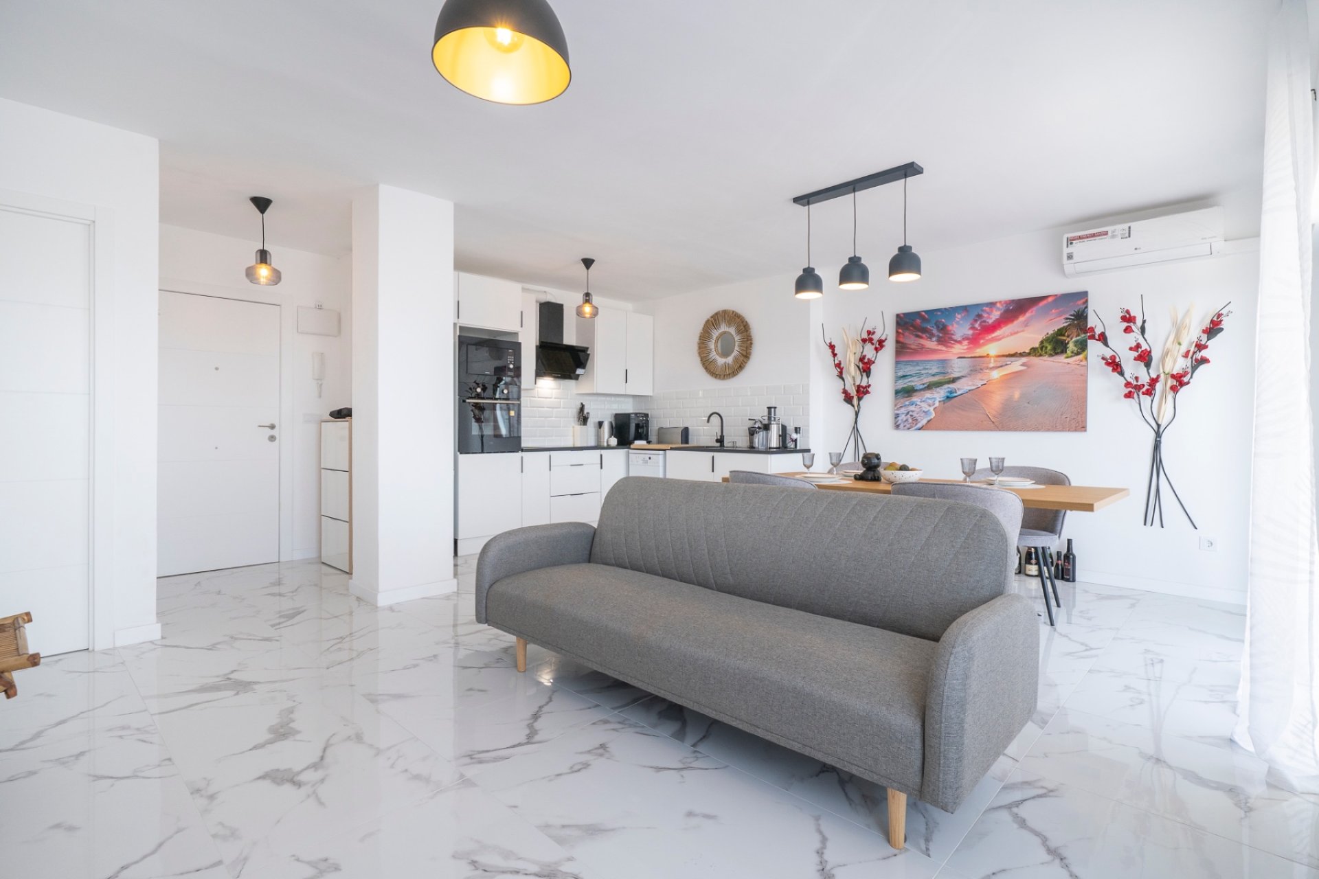 Rynek Wtórny - Flat -
Orihuela Costa - Punta Prima