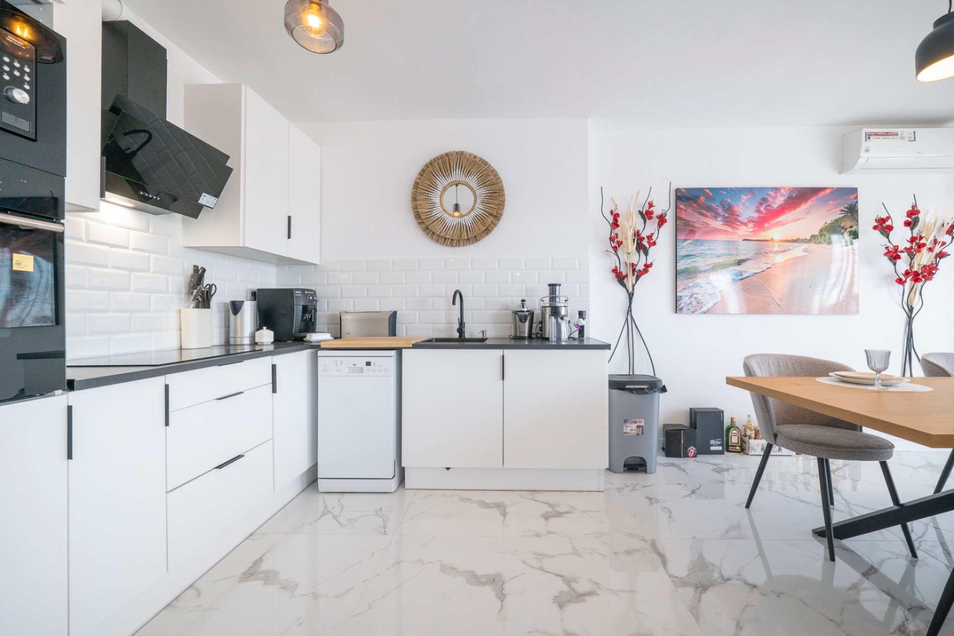 Rynek Wtórny - Flat -
Orihuela Costa - Punta Prima
