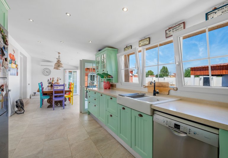 Rynek Wtórny - Posiadłość wiejska -
Almoradí - Las Heredades