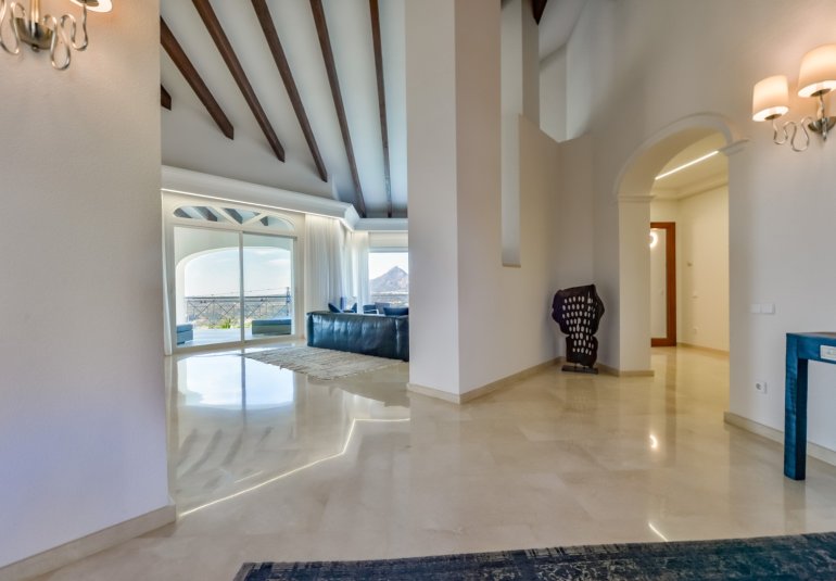 Rynek Wtórny - Villa -
Altea - Sierra de Altea