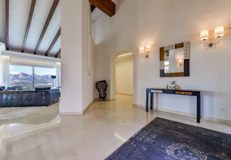 Rynek Wtórny - Villa -
Altea - Sierra de Altea