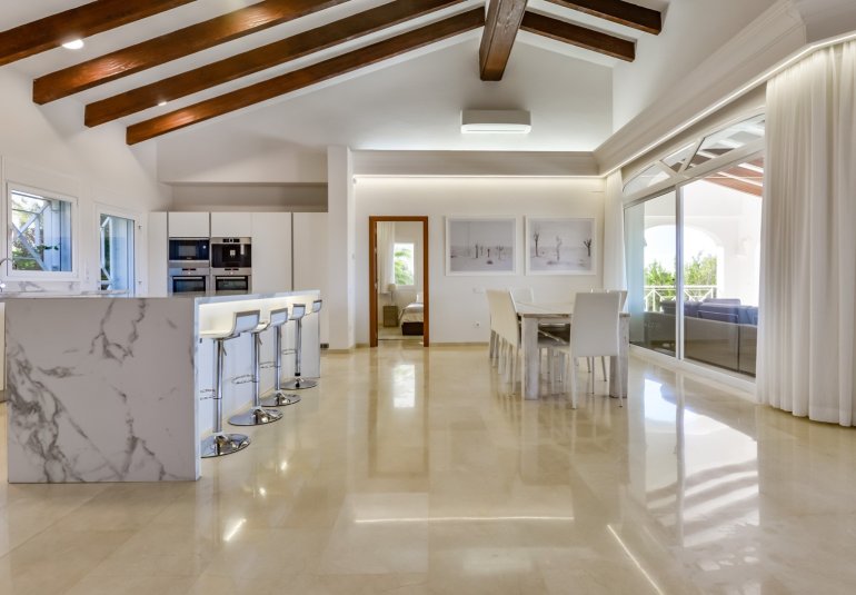 Rynek Wtórny - Villa -
Altea - Sierra de Altea