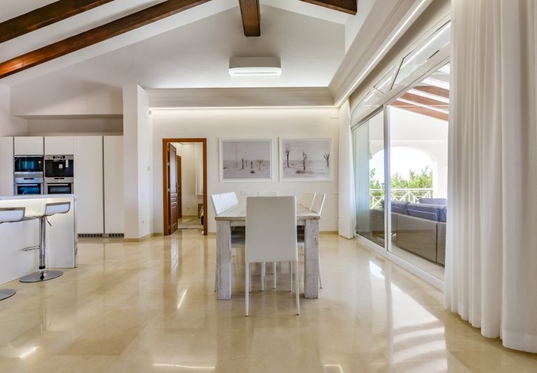 Rynek Wtórny - Villa -
Altea - Sierra de Altea