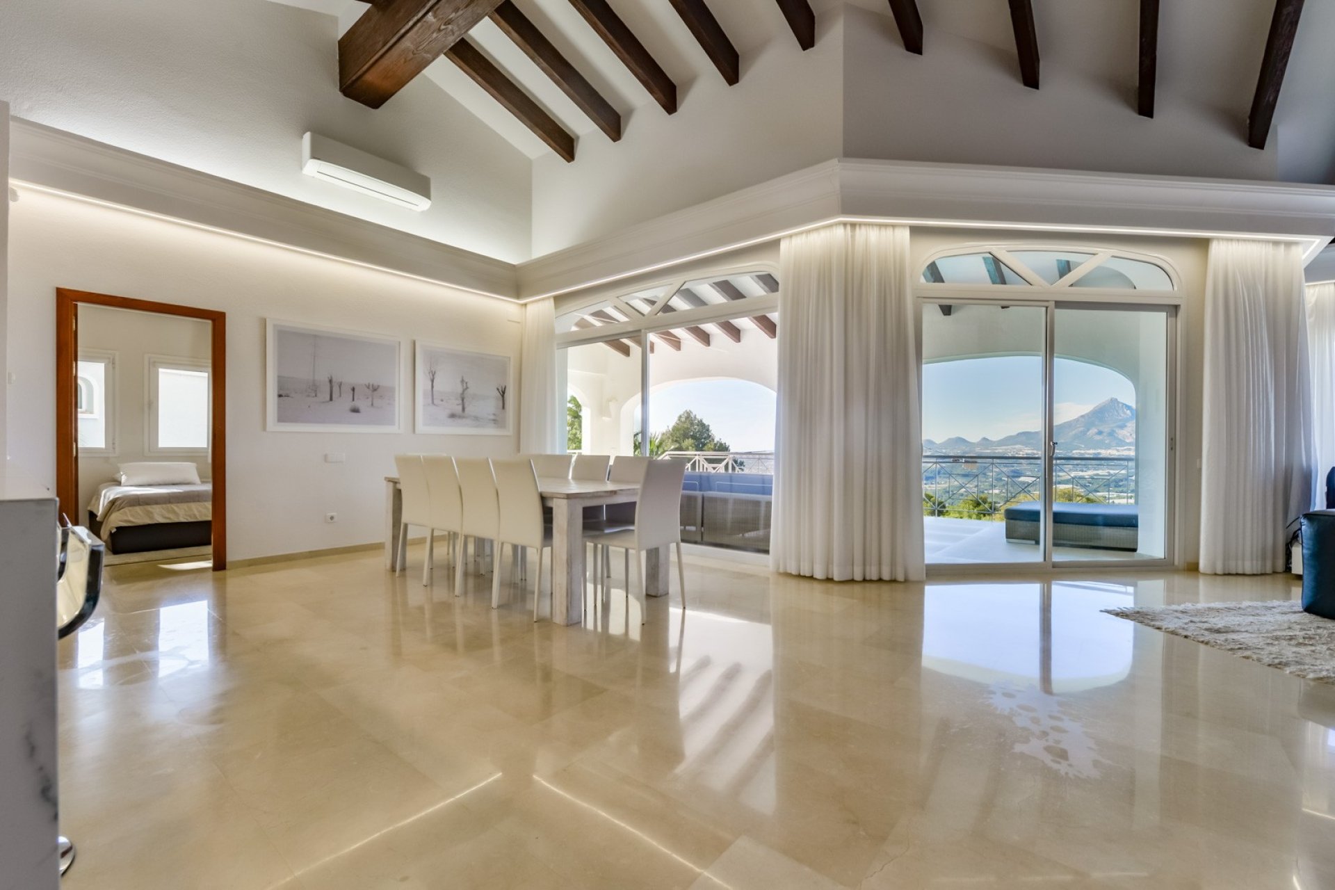 Rynek Wtórny - Villa -
Altea - Sierra de Altea