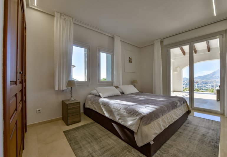 Rynek Wtórny - Villa -
Altea - Sierra de Altea