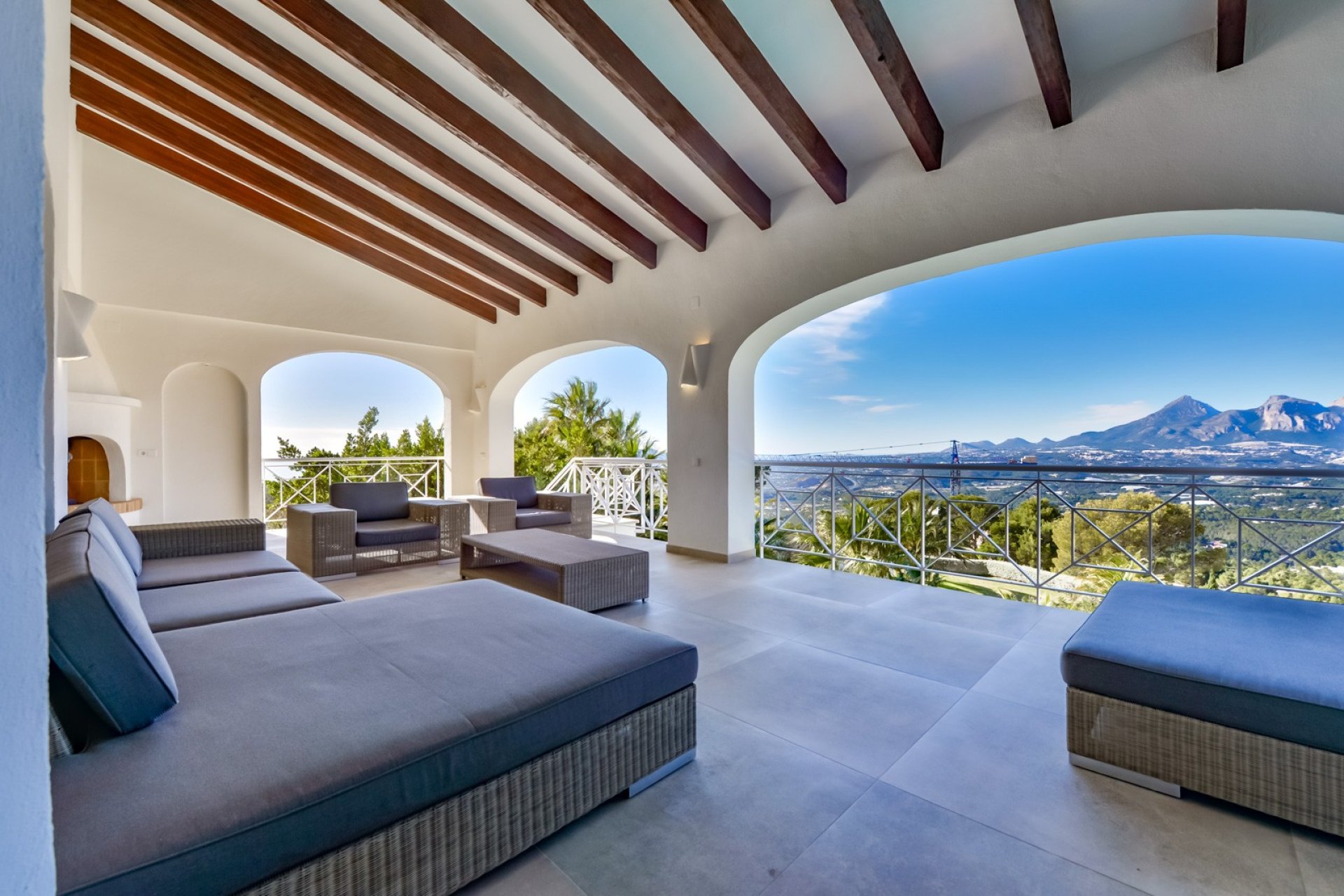 Rynek Wtórny - Villa -
Altea - Sierra de Altea