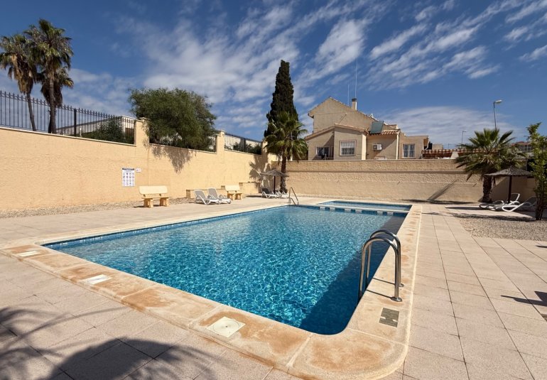 Rynek Wtórny - Villa -
Ciudad Quesada - Rojales - Rojales