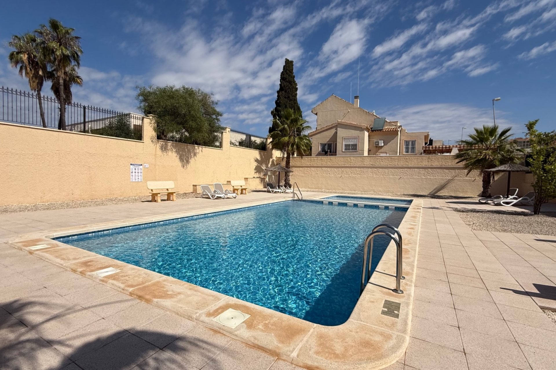 Rynek Wtórny - Villa -
Ciudad Quesada - Rojales - Rojales