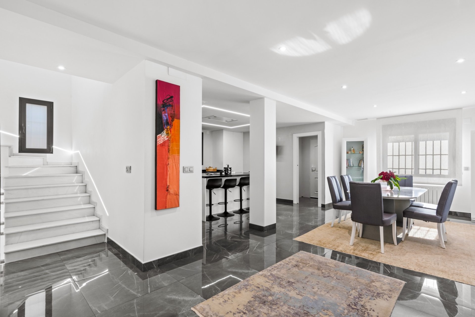 Rynek Wtórny - Villa -
San Juan Alicante - Frank Espinós