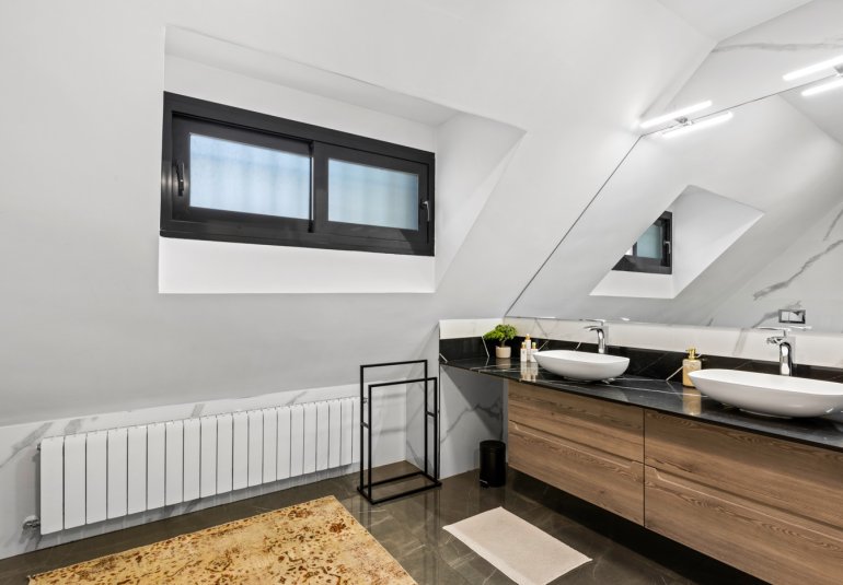Rynek Wtórny - Villa -
San Juan Alicante - Frank Espinós