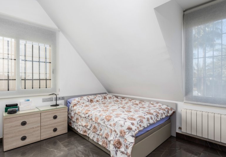 Rynek Wtórny - Villa -
San Juan Alicante - Frank Espinós