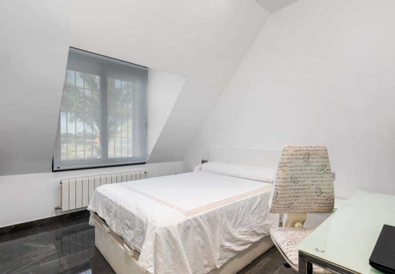 Rynek Wtórny - Villa -
San Juan Alicante - Frank Espinós