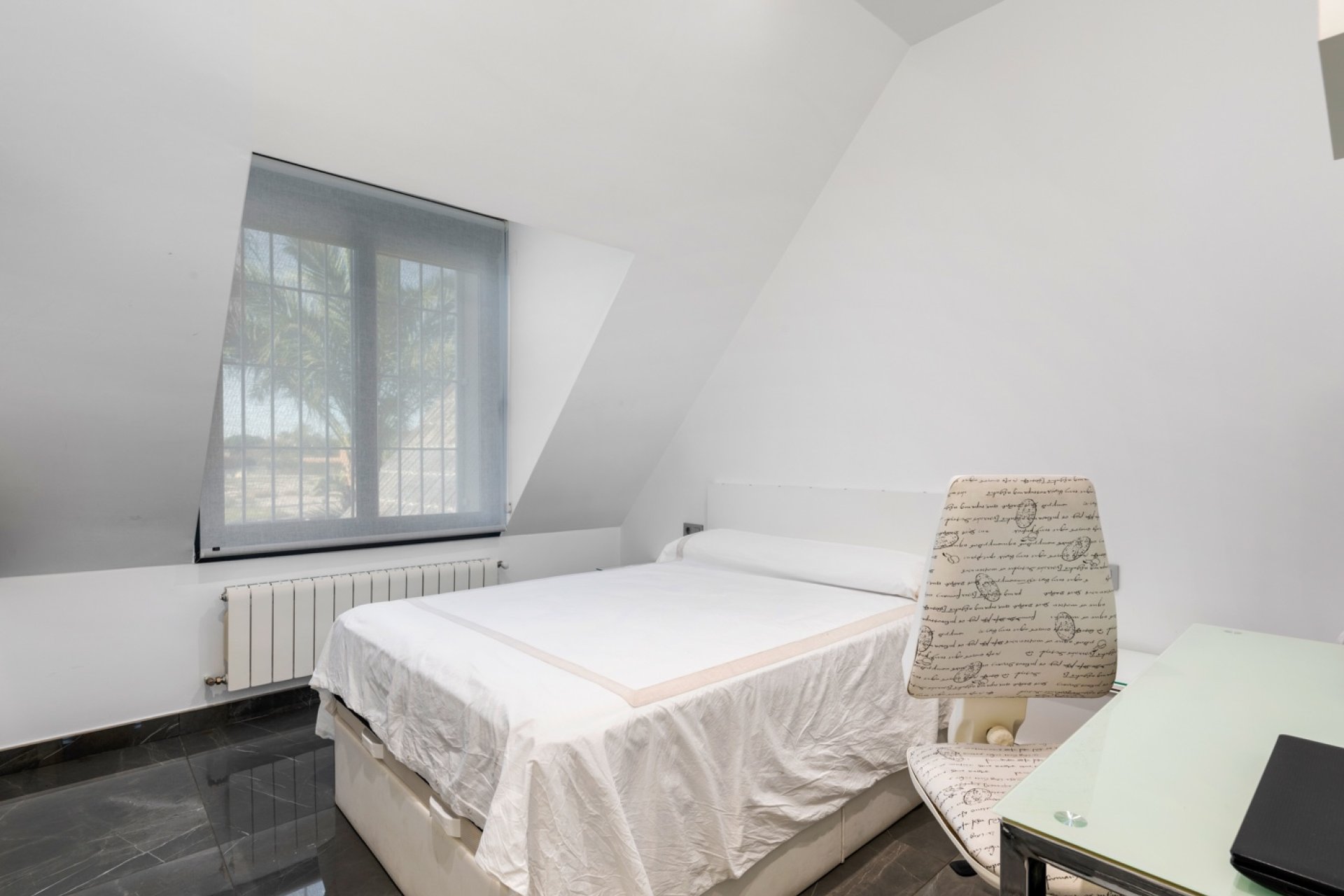 Rynek Wtórny - Villa -
San Juan Alicante - Frank Espinós