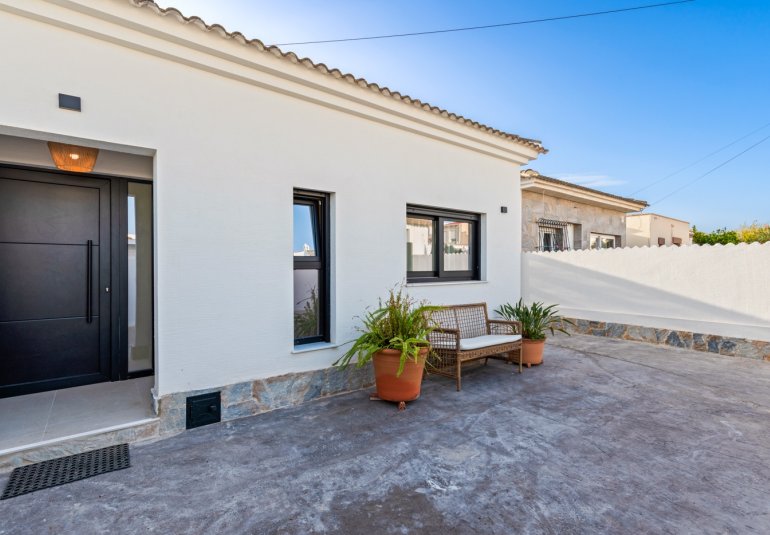 Rynek Wtórny - Villa -
Torrevieja - El chaparral