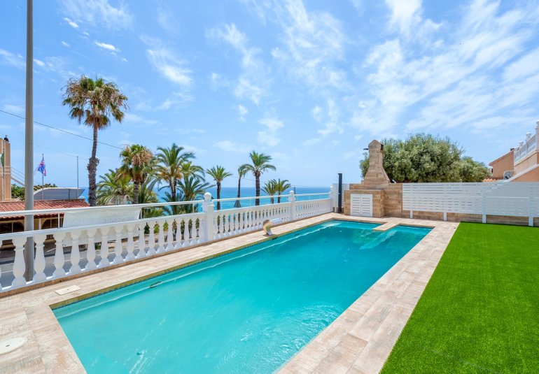 Rynek Wtórny - Villa -
Torrevieja