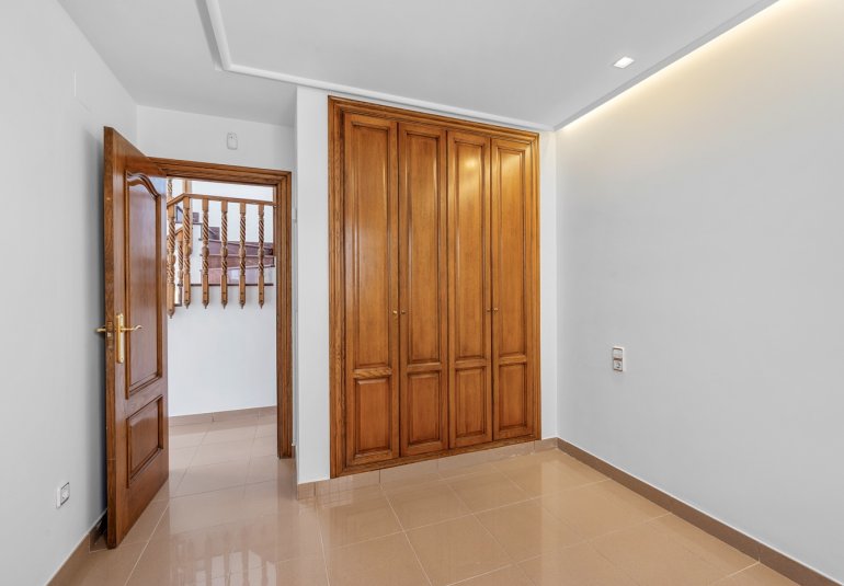 Rynek Wtórny - Villa -
Torrevieja