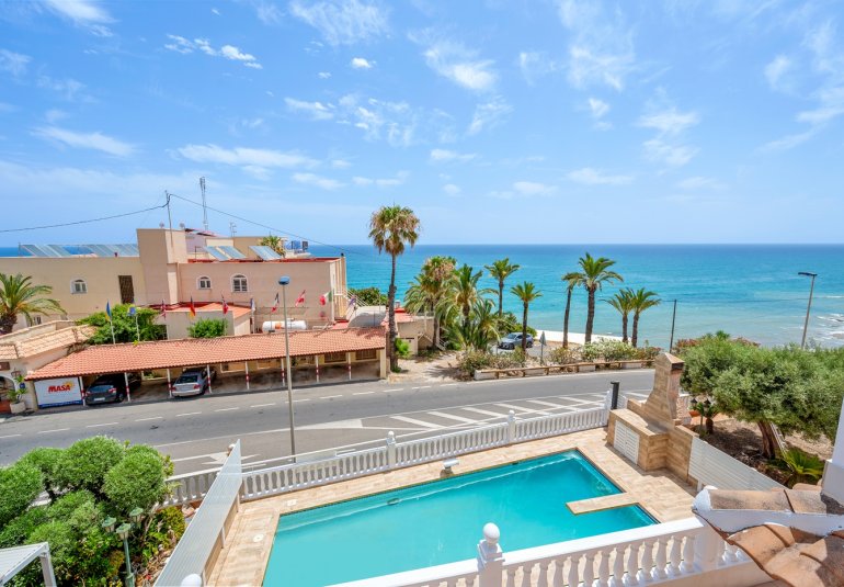 Rynek Wtórny - Villa -
Torrevieja