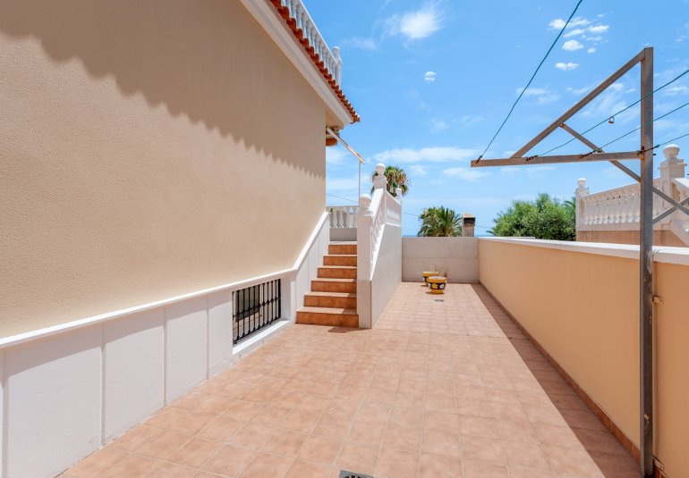 Rynek Wtórny - Villa -
Torrevieja
