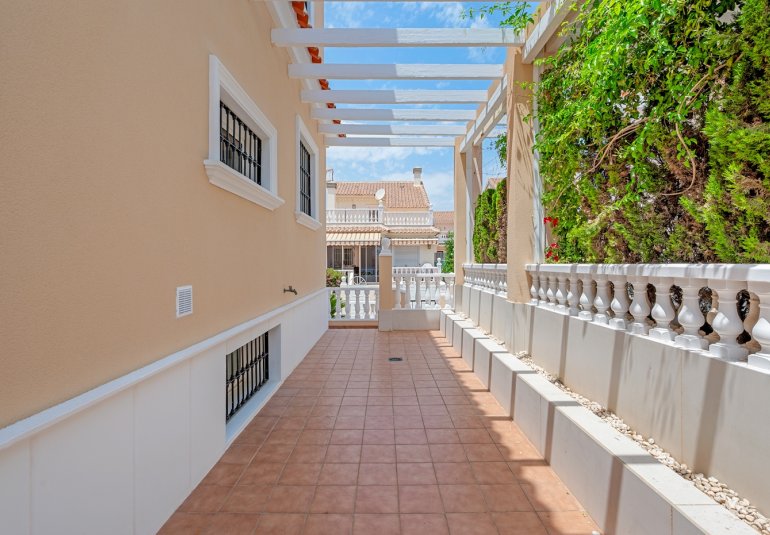 Rynek Wtórny - Villa -
Torrevieja