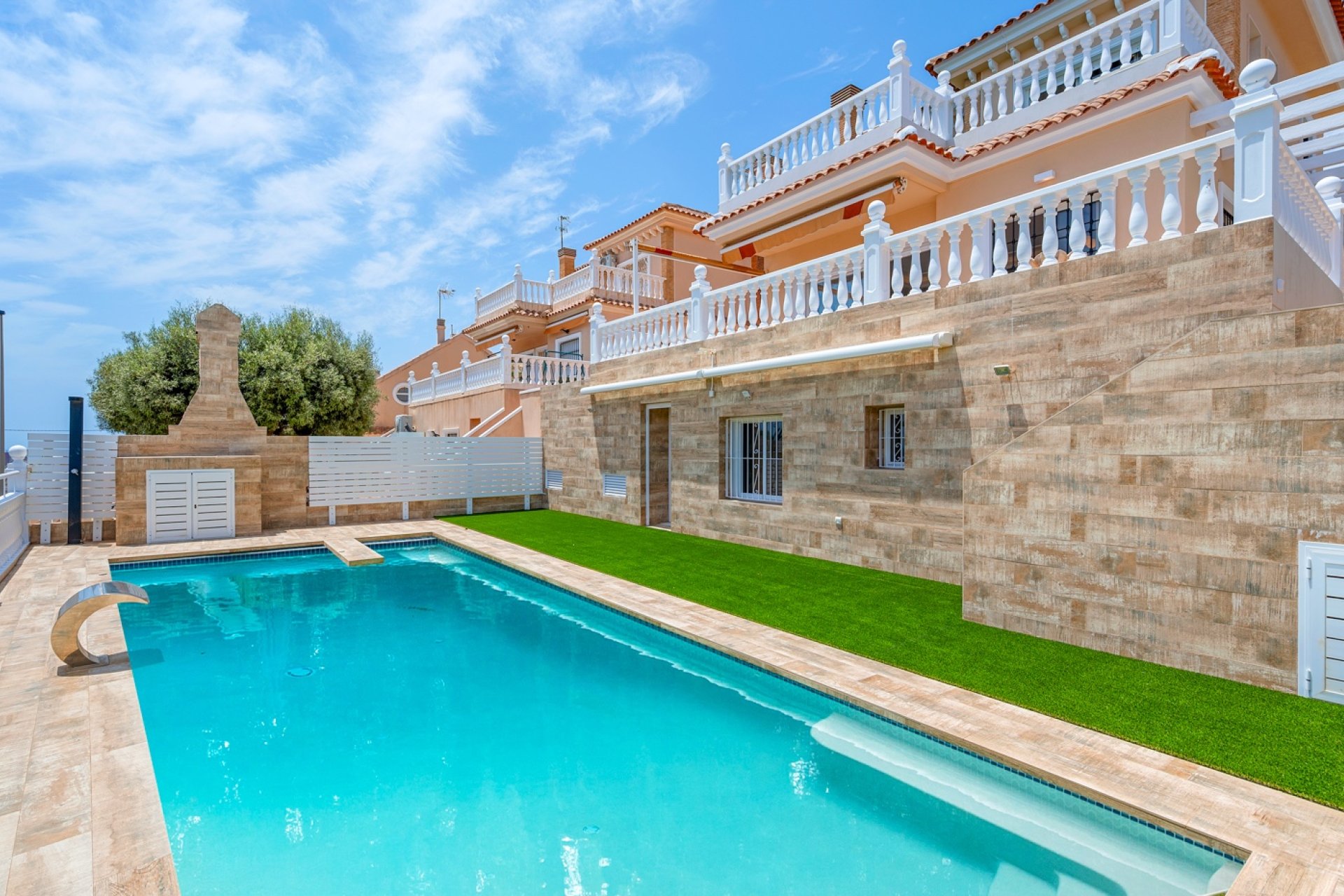 Rynek Wtórny - Villa -
Torrevieja