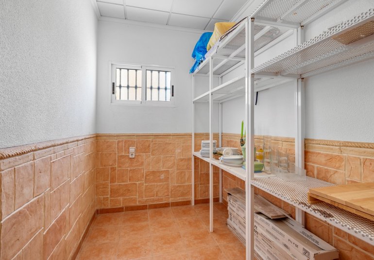 Rynek Wtórny - Villa -
Torrevieja