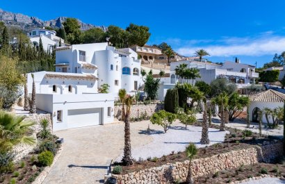 Szalet - Rynek Wtórny - Altea -
                Altea