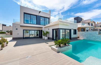 Villa - Resale - San Miguel -
                San Miguel Salinas
