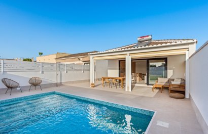Villa - Resale - Torrevieja -
                El chaparral