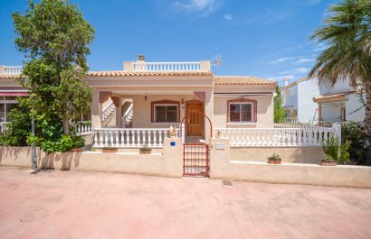 Villa - Reventa - Algorfa -
                Algorfa