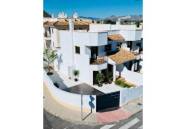 Rynek Pierwotny - Town House -
Cox - San Fernando