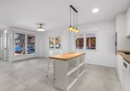 Rynek Wtórny - Apartament -
Torrevieja - Playa del Acequión