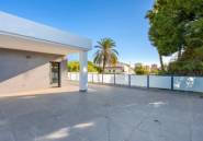 Resale - Villa -
Campoamor