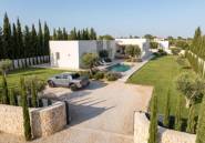 Obra nueva - Villa -
La Romana - Los Joveres
