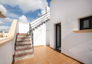 Rynek Pierwotny - Bungalow -
Cox - San Fernando