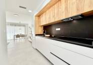 Rynek Pierwotny - Town House -
Cox - San Fernando