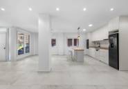 Rynek Wtórny - Apartament -
Torrevieja - Playa del Acequión