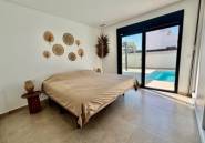 Rynek Pierwotny - Villa -
Rafal - polideportivo