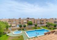 Reventa - Piso -
Torrevieja