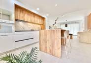 Rynek Pierwotny - Town House -
Cox - San Fernando