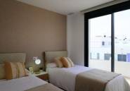 Rynek Pierwotny - Villa -
Dolores - polideportivo